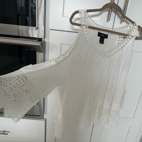 Women’s off the shoulder white top with lace embellishment - Picture 2 of 2